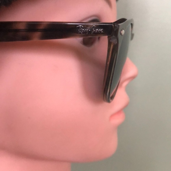 Ray-Ban Sunglasses main image 5
